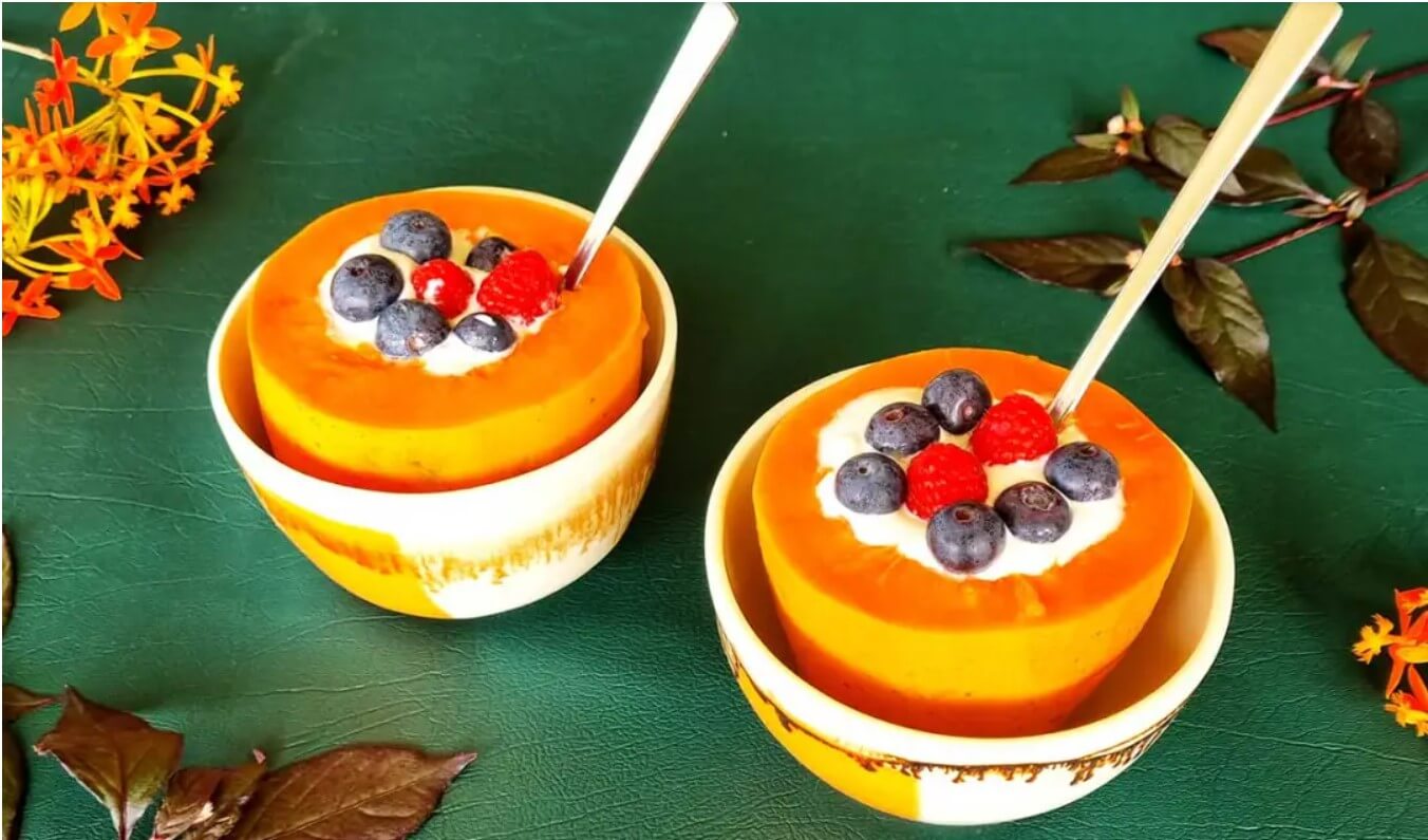 Papaya Berry Yoghurt